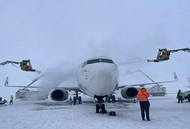 Airport runway snow melting
