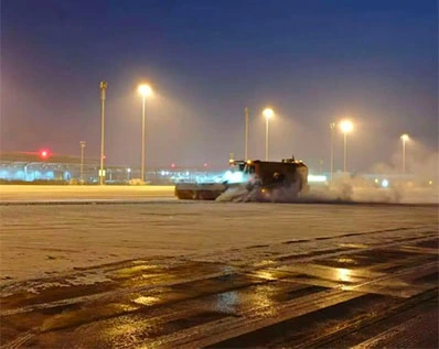 Deicing solid potassium acetate Deicing solid potassium acetate