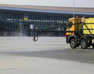 Deicing liquid potassium acetate