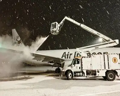 Using Deicing Liquid Potassium Acetate for Highway Ice Prevention